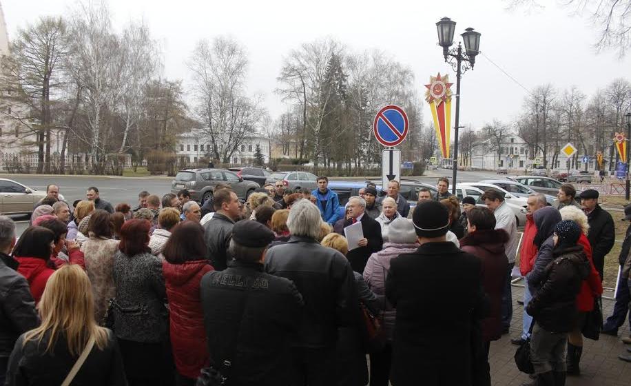 Ярославские коммунисты борются против рейдерского захвата предприятия «Арсенал-Коммерц». Областная власть умыла руки