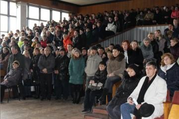 Крым. Коммунисты защищают права трудового коллектива судостроительного завода в Феодосии