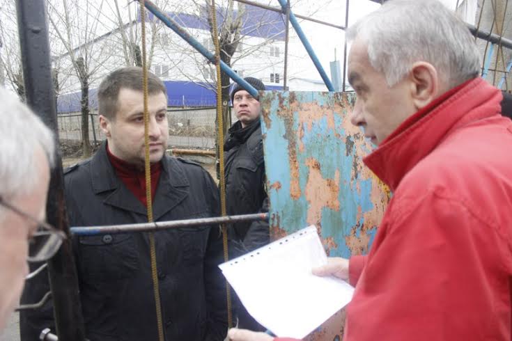 Работников ярославского завода «Арсенал-Коммерц» по-прежнему не пускают на территорию предприятия
