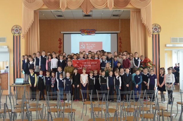 Уроками «Знамя нашей Победы» в Санкт-Петербурге уже охвачено свыше ста школ