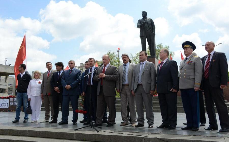 Республика Крым. Памятник Ленину в Симферополе останется на месте