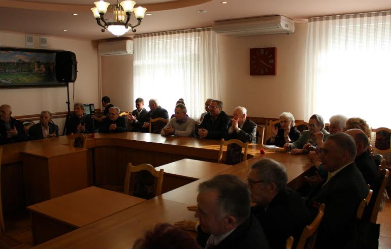 В мэрии Орла ветеранам торжественно  вручили медали ЦК КПРФ «70-летия Победы»