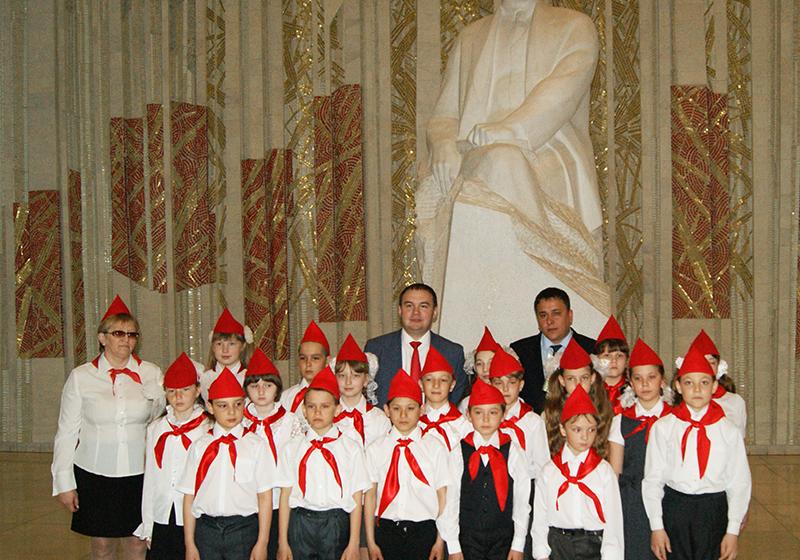 На родине Ильича коммунисты отметили 145-ую годовщину со дня рождения В.И. Ленина
