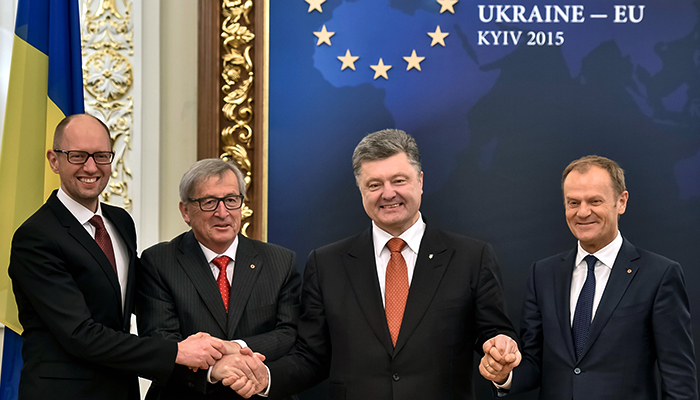 ЕС отворачивается от Украины. Европа дает понять Киеву, что желает наладить связи с Россией