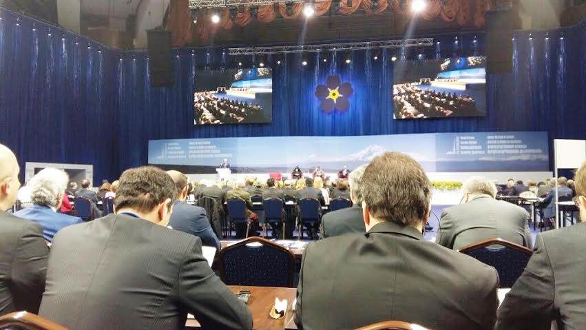 Делегация КПРФ и СКП-КПСС приняла участие в Международном общественно-политическом Форуме в Армении