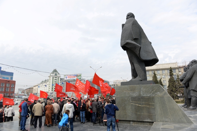 Новосибирск. Коммунисты почтили память Владимира Ильича Ленина