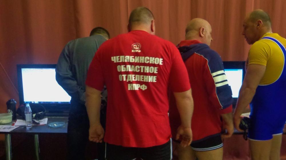 Челябинский спортсмен-коммунист победил в соревнованиях по пауэрлифтингу