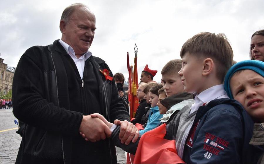 Г.А. Зюганов дал старт Всероссийской акции «КПРФ – детям!»