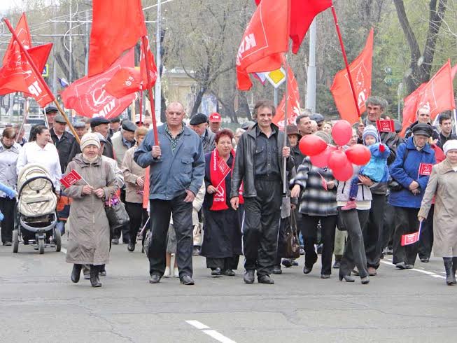 Амурская область во время празднования Первомая призвала власть к ответу