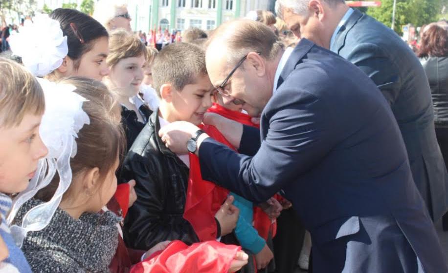 Праздничные мероприятия в День пионерии прошли в Орле