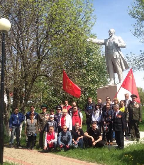 Белгородская область: Молодые коммунисты и комсомольцы Валуйского района провели массовый мотопробег, посвящённый 70-летию Победы!