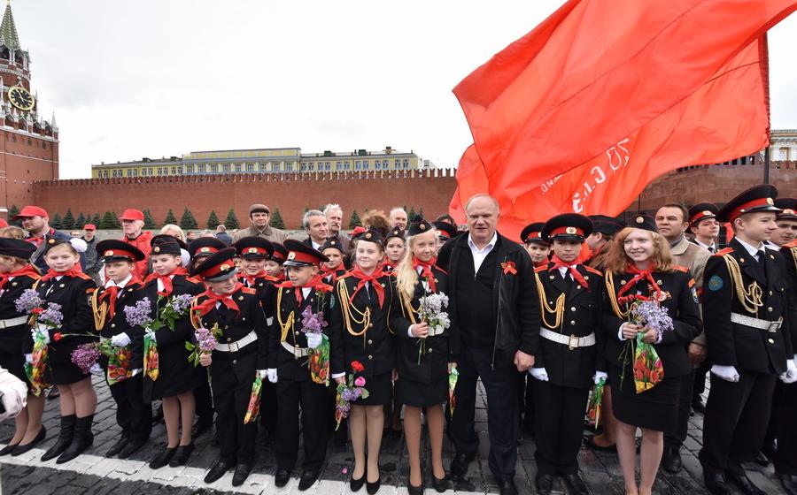 На Красной площади состоялся торжественный прием в пионеры