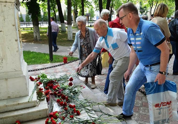Тульский обком партии отметил День русского языка