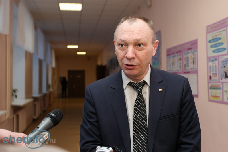 Фракция КПРФ в Законодательном Собрании Вологодской области проголосовала за снижение размера пенсий чиновникам
