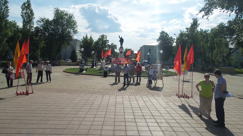 В день защиты окружающей среды оппозиция вышла на улицы Оренбурга