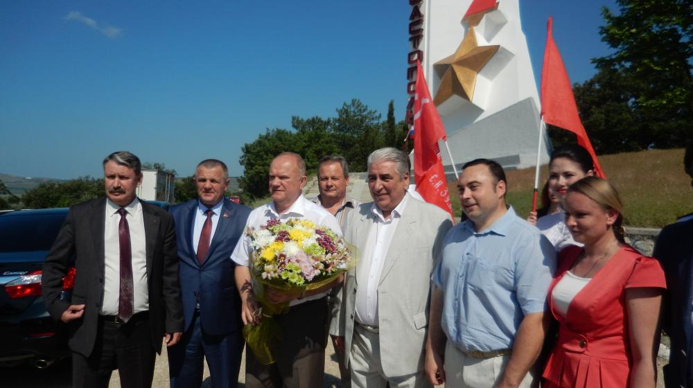 Г.А. Зюганов посетил Город-Герой Севастополь