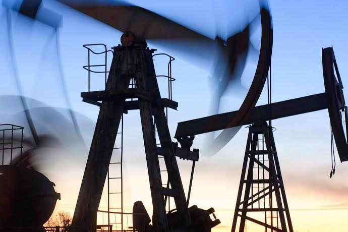 Ю.В. Афонин: «Отскок» нефтяных цен не может быть национальной идеей»