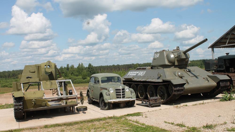 Псковская область. Останки 47 воинов Великой Отечественной войны захоронили на братском комплексе у «Линии Сталина»