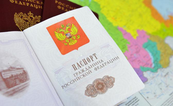 Семь миллионов наших людей. Александр Чаленко о выдаче российских паспортов жителям Донбасса
