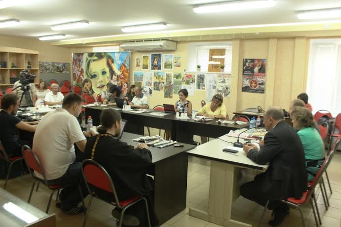 В Саратове состоялась пресс-конференция депутатов-коммунистов В.Ф. Рашкина, С.П. Обухова и О.Н. Алимовой