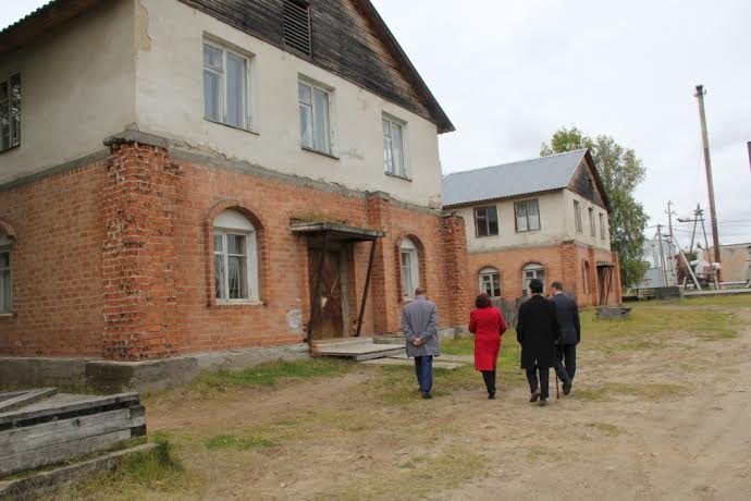 Республика Коми. Представители руководства регионального отделения КПРФ посетили больницу в селе Якша