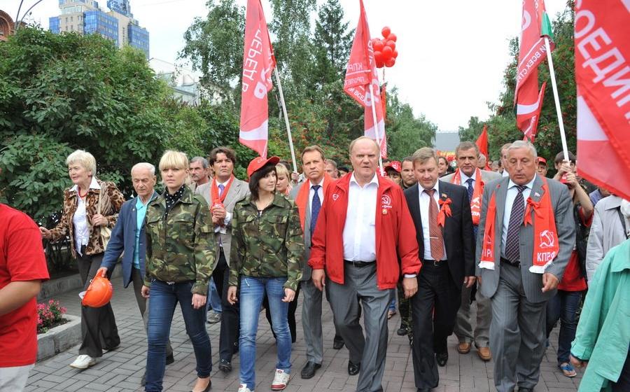 Г.А. Зюганов: «Команда Локтя» думает о трудовом народе и готова выполнять ваши наказы