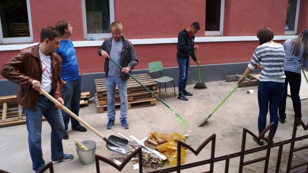 Пензенские коммунисты готовятся к переезду в новое здание