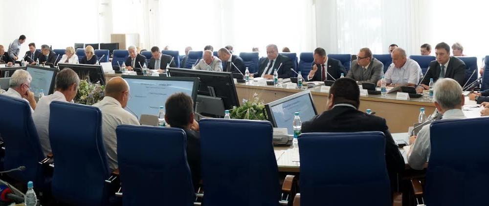 Депутаты фракции КПРФ Волгоградской областной Думы требуют строгого соблюдения избирательного законодательства 