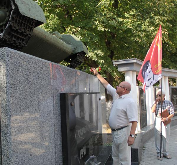 Власти Симферополя чинят коммунистам препятствия в проведении протестных уличных мероприятий