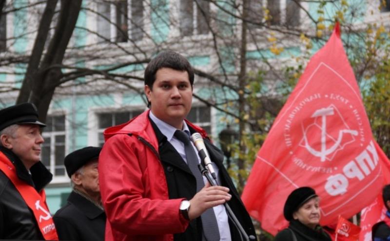 Фракция КПРФ в Тульской областной Думе сердечно поздравляет Сергея Левченко с вступлением в должность губернатора Иркутской области