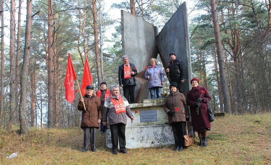 В Пскове отдали Дань памяти первому руководителю коммунистической молодежи города