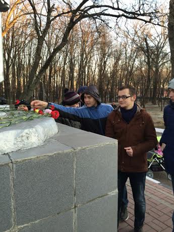 Белгородские комсомольцы отметили 195-летие Фридриха Энгельса
