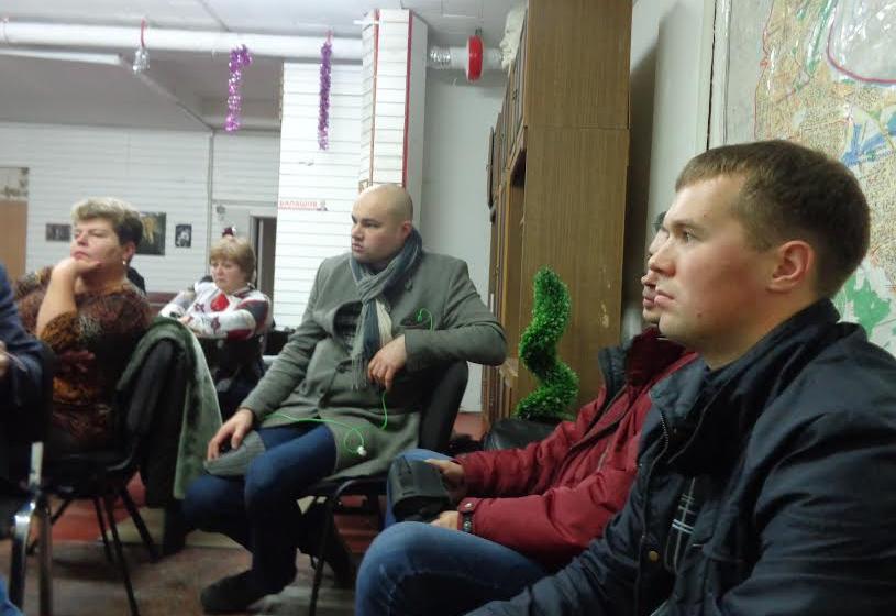 Секретарь Московского горкома КПРФ Евгений Балашов провел совещание с жителями по вопросам градостроительной политики