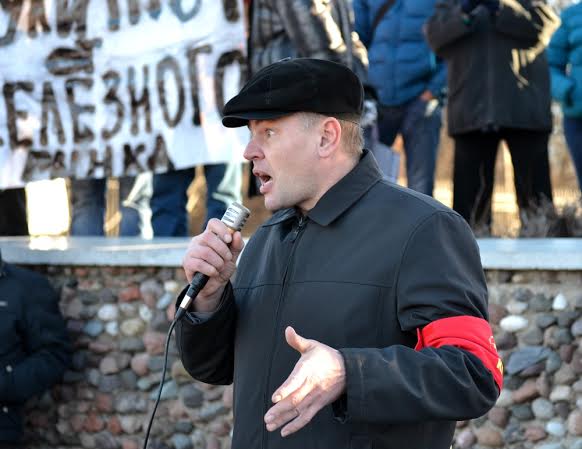 Самарская область. Митинг против сокращений на предприятиях прошел в Автозаводском районе Тольятти