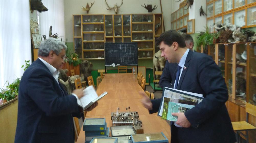 Олег Лебедев провел встречу со студентами и преподавателями лесохозяйственного факультета Брянского государственного инженерно-технологического университета