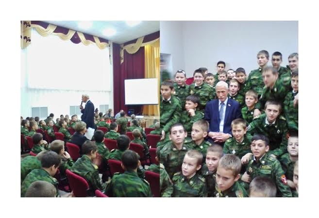 Татарстан. Парламентский час депутата Виктора Пешкова с воспитанниками Бугульминской кадетской школы-интерната