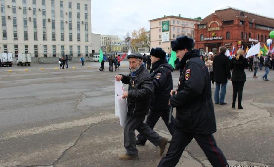 В Пензе активист КПРФ задержан на митинге в честь Дня народного единства