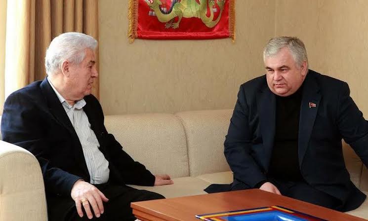 К.К. Тайсаев встретился с Председателем Партии коммунистов Республики Молдова В.Н. Ворониным