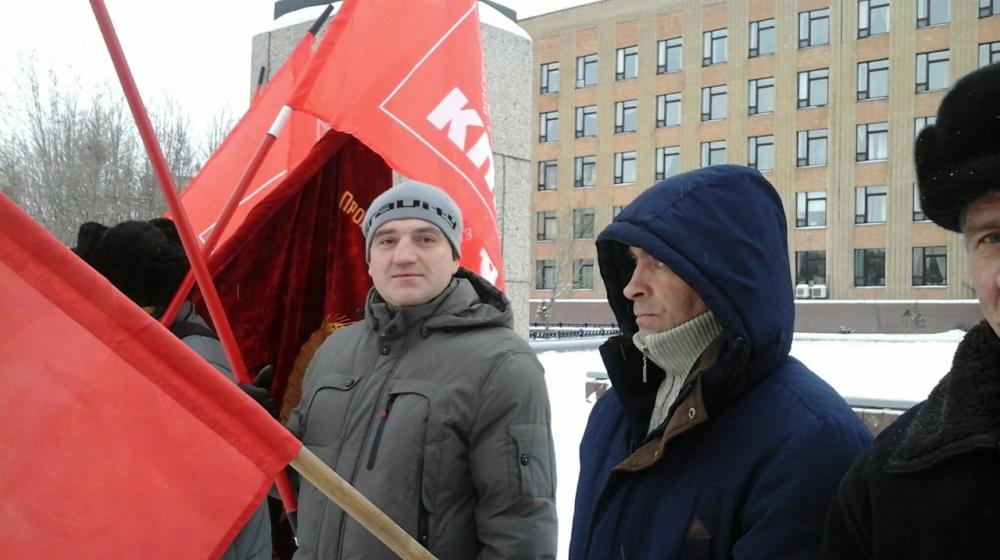 Ямало-Ненецкий автономный округ. Митинг в Салехарде в честь Великого Октября