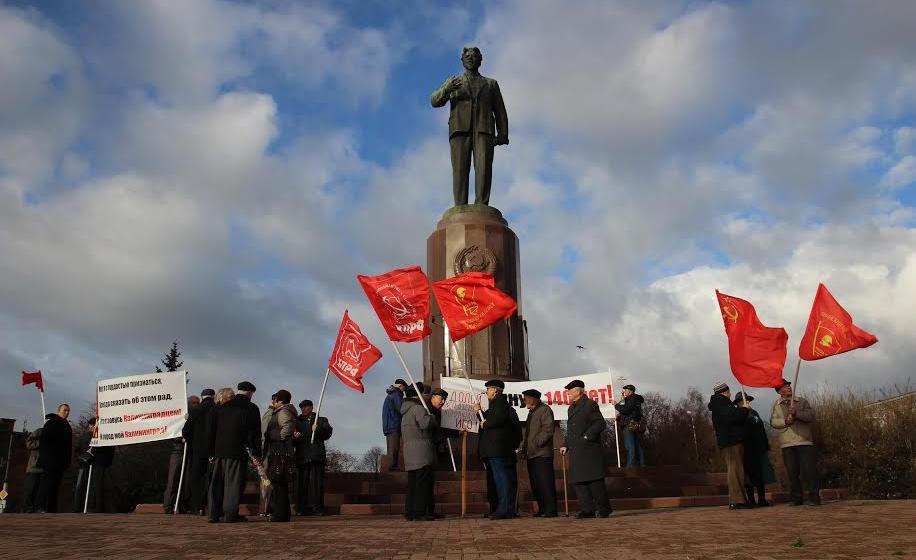 Калининград: М.И. Калинину – 140 лет!