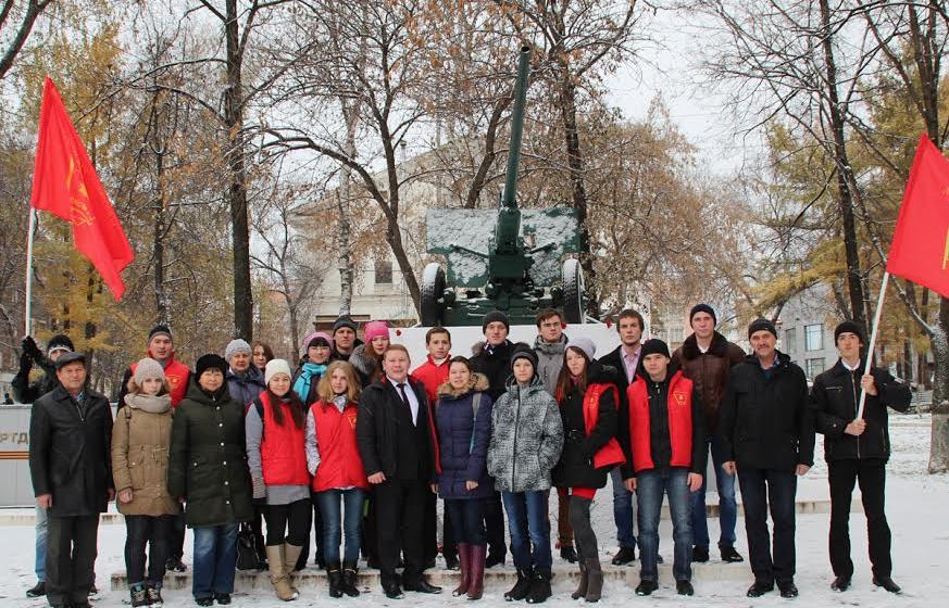 В Ижевске состоялось общее собрание комсомольцев Удмуртии, посвящённое празднованию 97-й годовщины со дня основания ВЛКСМ