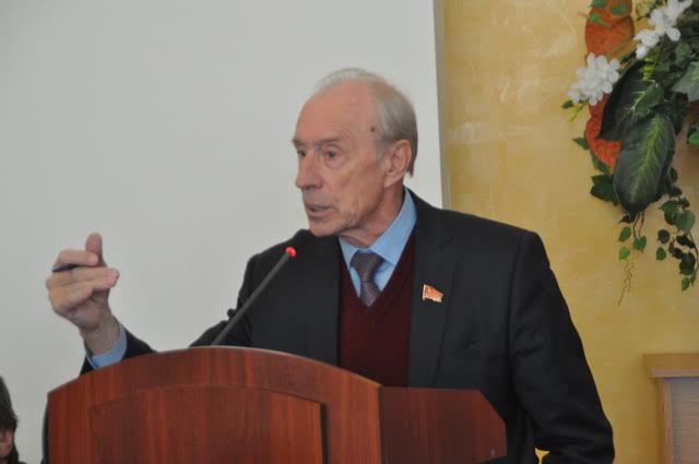 Пленум Санкт-Петербургского горкома КПРФ обсудил вопросы молодежной политики партии
