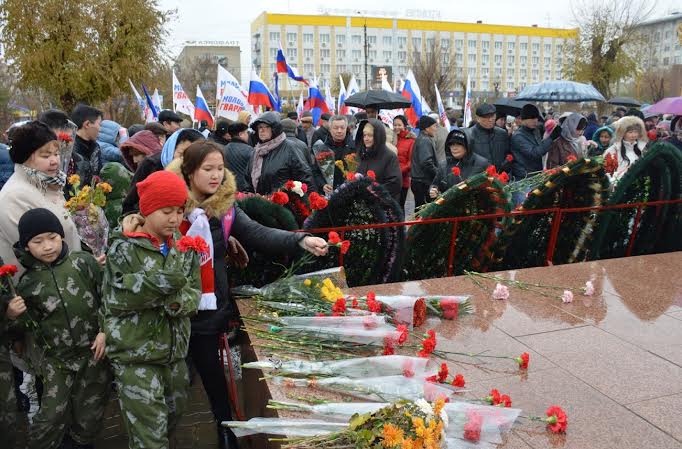 Коммунисты Калмыкии отметили 105-летие со дня рождения Б.Б. Городовикова
