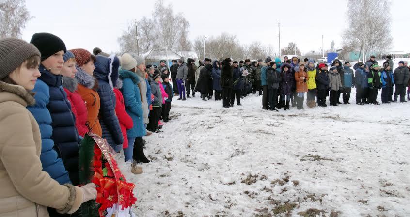 В Курской области отметили День Неизвестного Солдата 