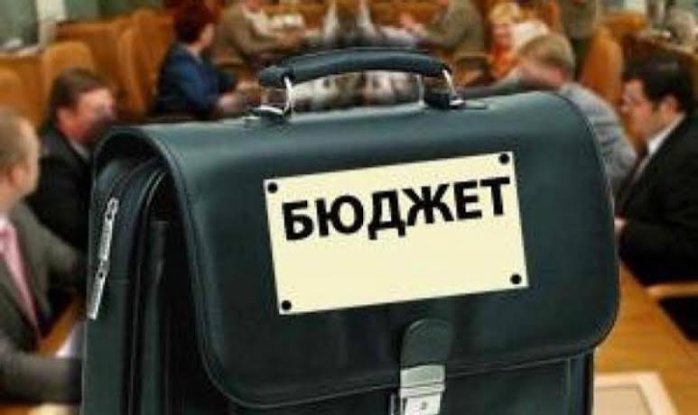 Владимир Поздняков: Президент признал необходимость корректировки бюджета спустя два дня после его подписания!