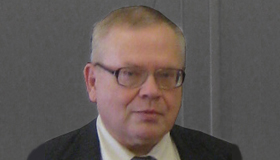 Депутат-коммунист Госдумы С.И. Васильцов: Пока рано переоценивать фактор роста популярности в США Дональда Трампа