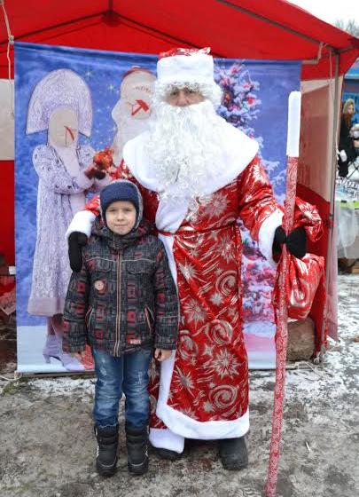 Красный Дед Мороз поздравляет нижегородцев с наступающим Новым годом