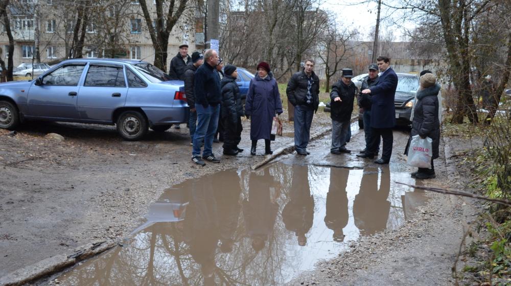 Олег Лебедев продолжает проводить массовые встречи с жителями Тульской области