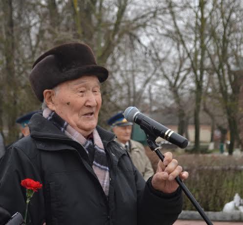 Первый секретарь Калмыцкого рескома КПРФ Н.Э. Нуров принял участие в торжественных мероприятиях в селе Дивное