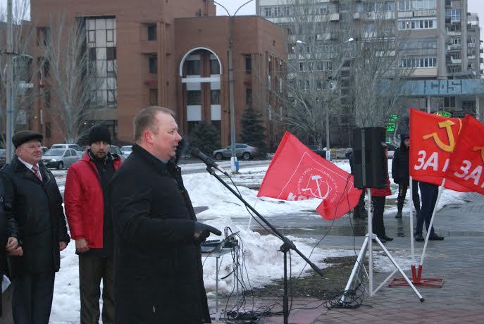 Волгоградская область. Митинг в рамках всероссийской акции протеста. "Эта власть служит только сама себе и поэтому должна уйти!"